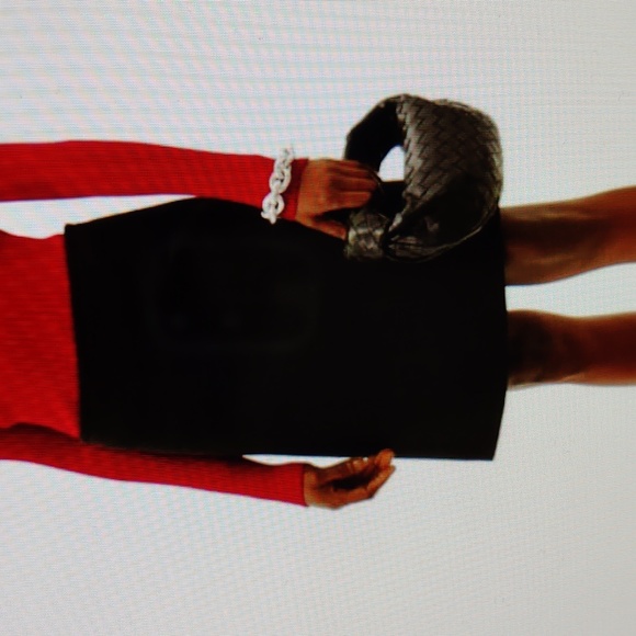 Bottega Veneta High-rise A-line Skirt in Black. Waist: approx 28 inches (size 38